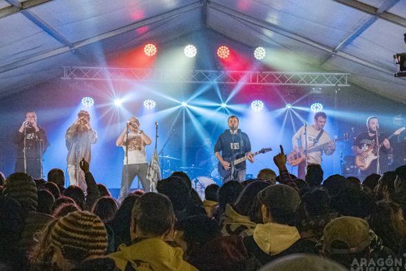 Ni Zorra puso color turolense a la cita por la dignidad de las montañas