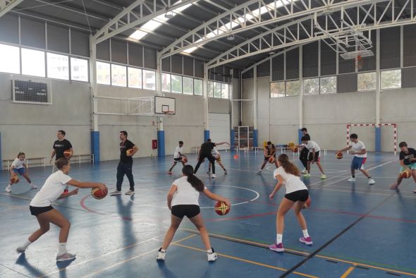 La Salle acoge unas jornadas de tecnificación de baloncesto alto nivel
