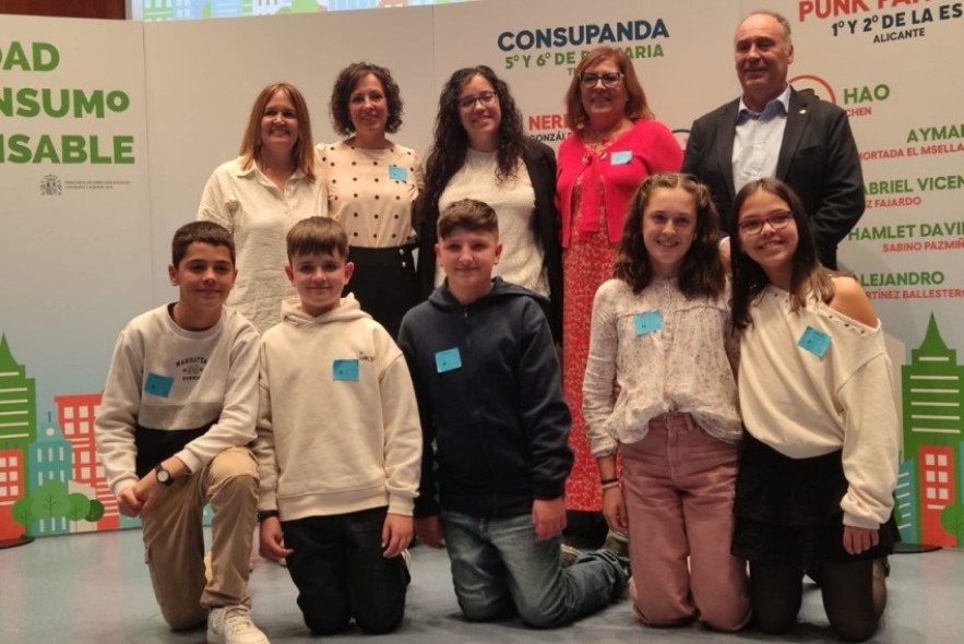 El colegio Justicia de Aragón de Alcorisa recoge su Consumópolis