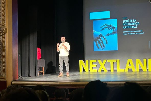 “La inteligencia artificial no es una herramienta, es un cambio cultural”