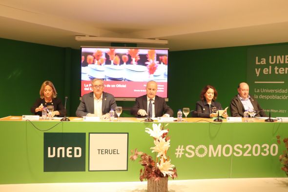 La Universidad a Distancia tiene base  y una sólida implantación en Teruel