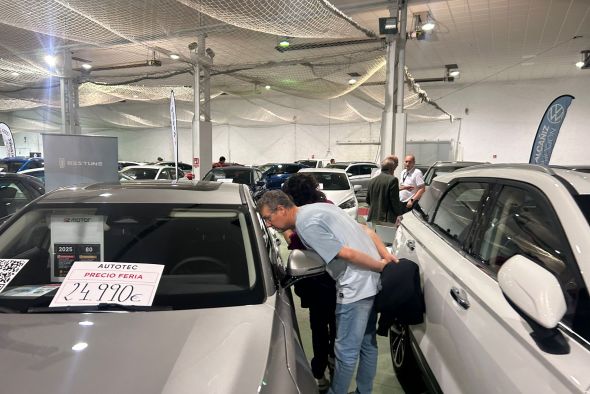 Casi tres coches por hora vendidos en la Feria del Vehículo de Ocasión de Alcañiz