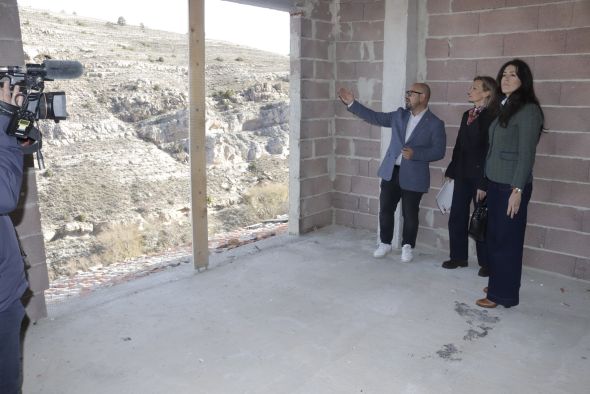 Gúdar dispondrá de cuatro viviendas para trabajadores turísticos a partir del mes de julio