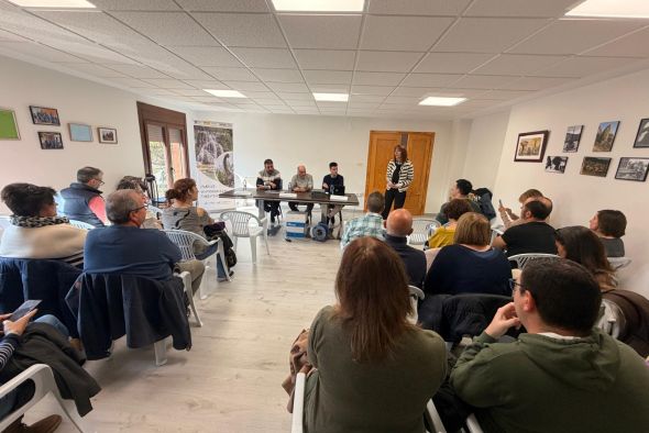 La Comarca Comunidad de Teruel analiza el potencial del turismo rural en una jornada de trabajo en Cubla
