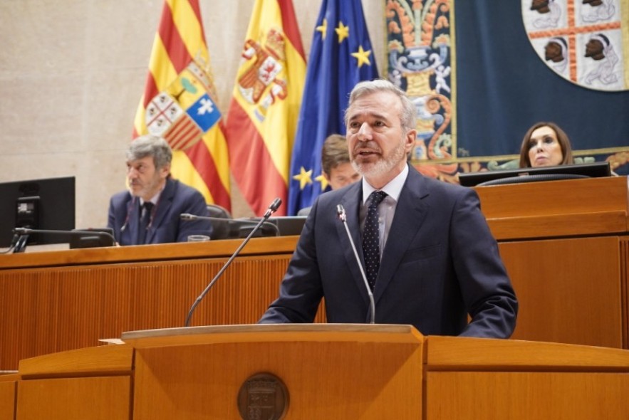 Azcón avisa de que miles de millones de inversión en Teruel dependen del Miteco