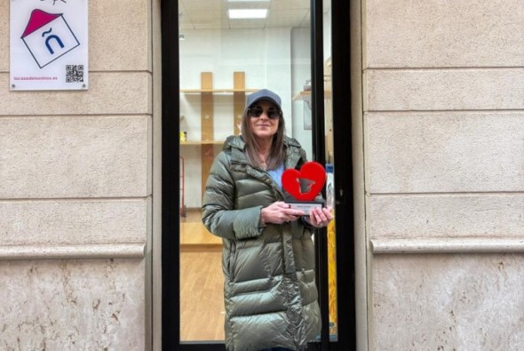 Teresa Anadón, comerciante del centro histórico de Teruel: “Hace falta apoyo institucional al pequeño comercio porque da vida a las ciudades”