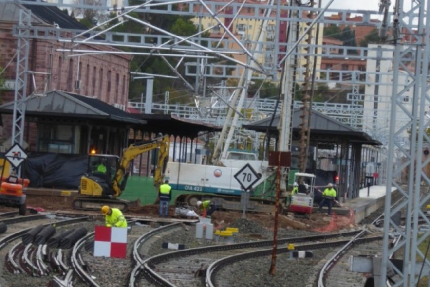 Aprobada una PNL por la línea del tren con un debate escorado hacia otros temas