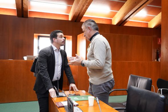 Instan a ayudar a los pilotos aragoneses que promocionan Motorland