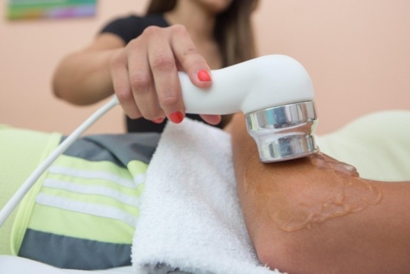 El auge de los seguros de salud en España: cómo elegir la mejor opción ante los retrasos de la sanidad pública