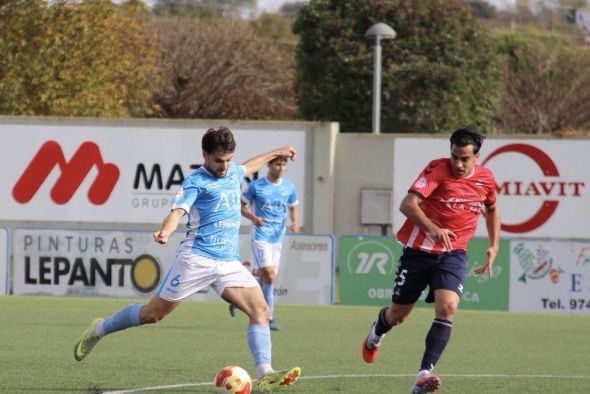 El Calamocha quiere sujetar su liderato en Tercera, con duelos clave también para Andorra y Utrillas