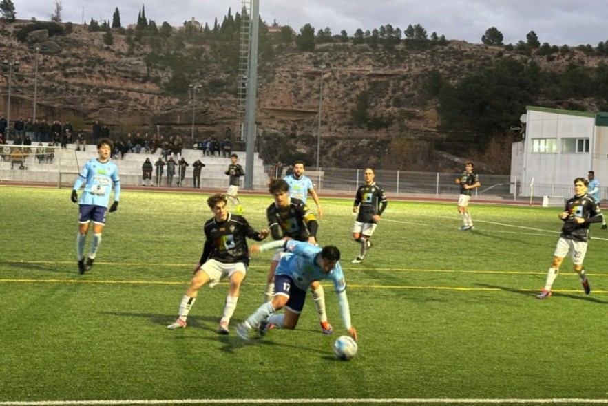 El Brea acaba con dos años de imbatibilidad del Alcañiz en casa (1-2)