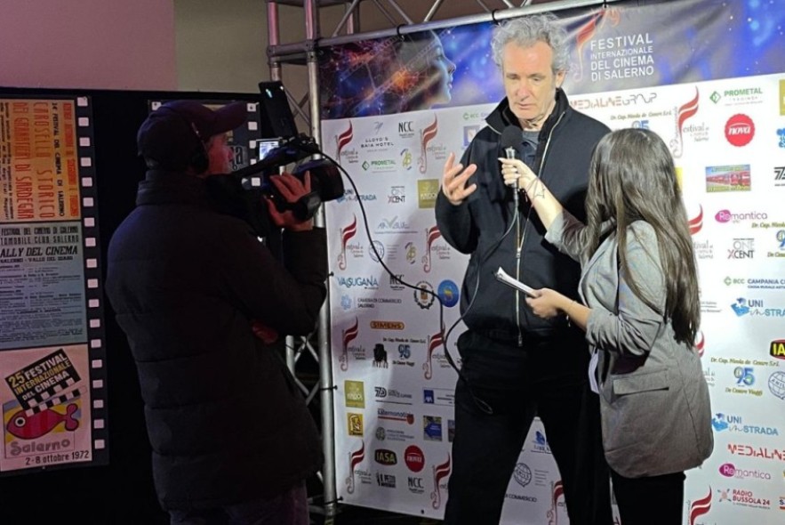 ‘Tierra Baja’ de Santesmases logra uno  de los galardones del Festival de Salerno