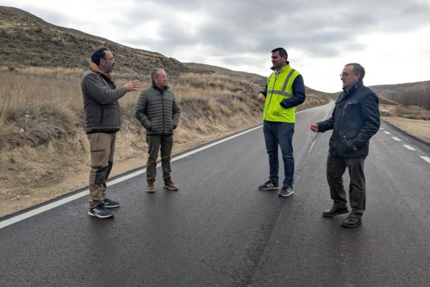 La DPT mejora los cinco kilómetros de firme de la vía entre Torre los Negros y Barrachina