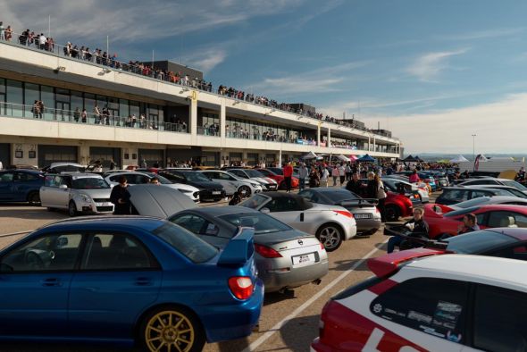 Winter Motorland reúne a casi 4.000 asistentes en su debut en el circuito alcañizano