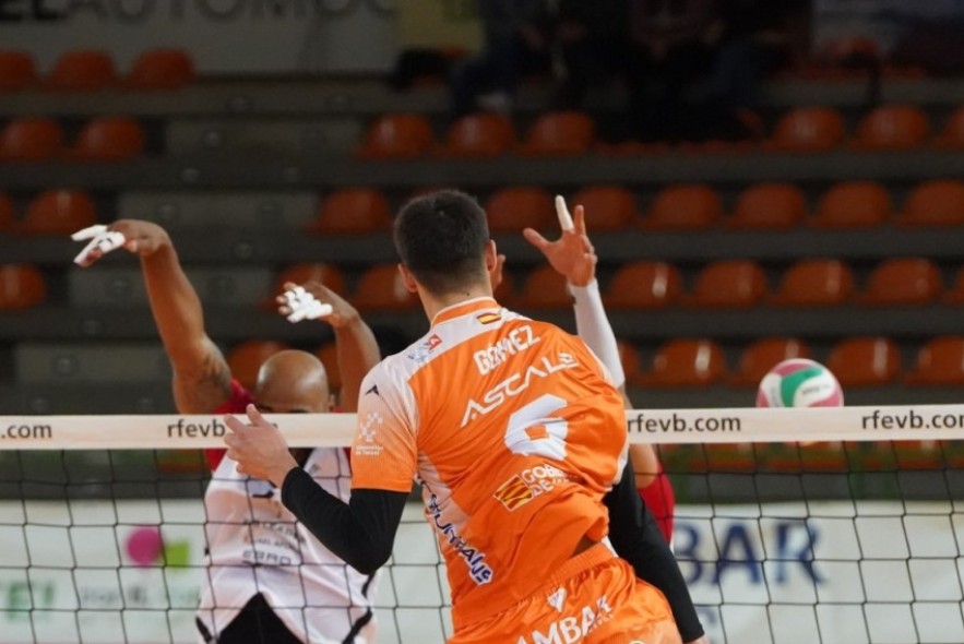 Valencia, la siguiente cumbre en la escalada del Pamesa Teruel (18:30 horas)