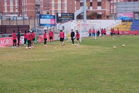 Parras admite que tiene al Algeciras como uno de los termómetros de Primera RFEF