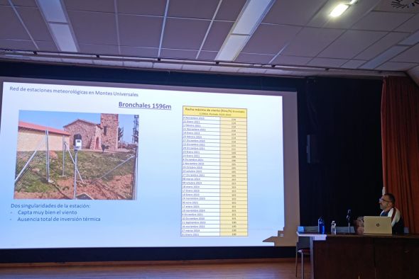 Divulgadores y meteorólogos se reúnen para compartir datos y experiencias