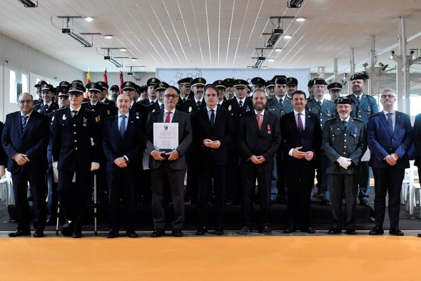 El Gobierno de Aragón entrega en Alcañiz las  43 Condecoraciones al Mérito Policial 2025