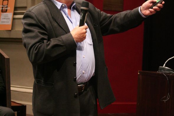 El historiador Agustín Ubieto, galardonado con el Premio Eloy Fernández Clemente