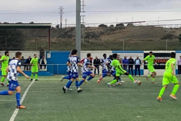 El último vagón del Utrillas para la supervivencia pasa por Casetas