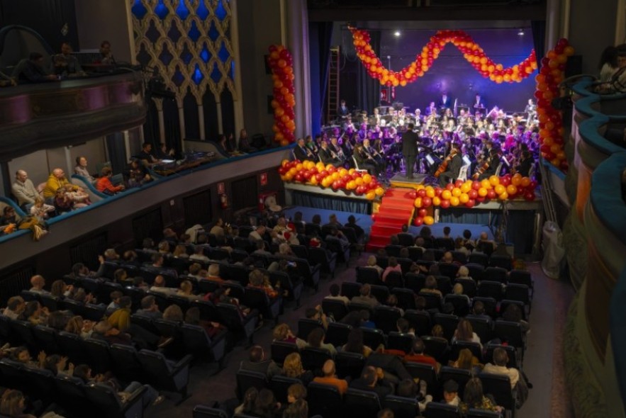 El Concierto de Navidad de la Banda Santa Cecilia reivindica la música como medio para viajar en el tiempo