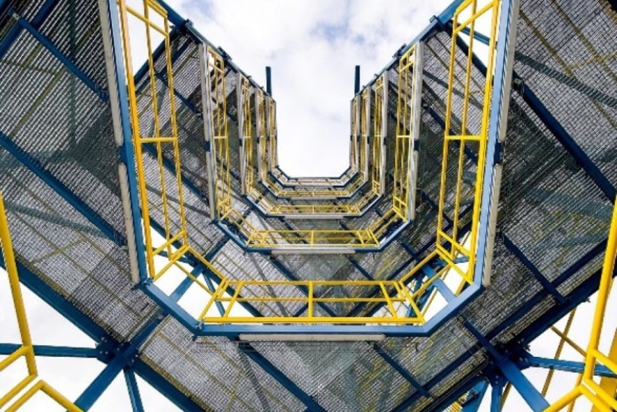 Navidad espacial: economía, estratosfera y dual en el cielo