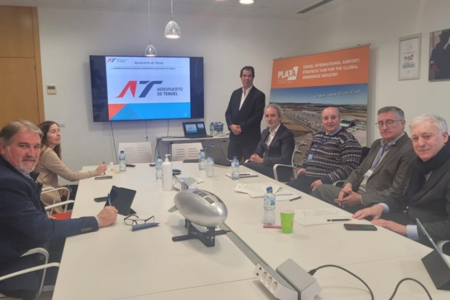 El Aeropuerto renueva su imagen para afrontar la expansión de los próximos años