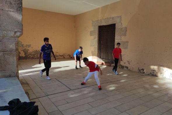 Los Amigos de los Trinquetes hacen balance: 16 encuentros