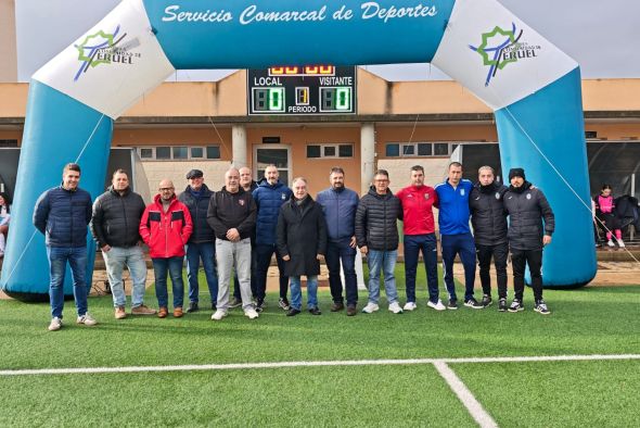 La octava edición del Fútbol por Juguetes rezuma diversión y altruismo