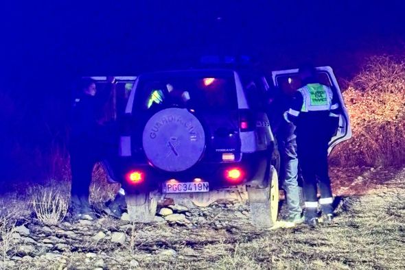 Auxilian a una persona mayor con hipotermia en su coche en Sarrión