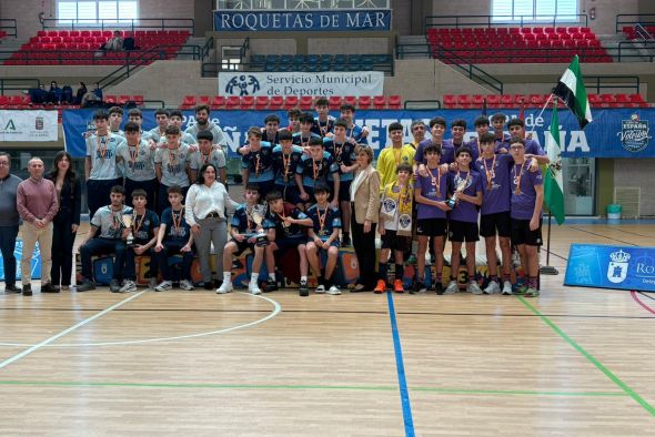 El cadete masculino de Las Viñas, campeón de España de voleibol