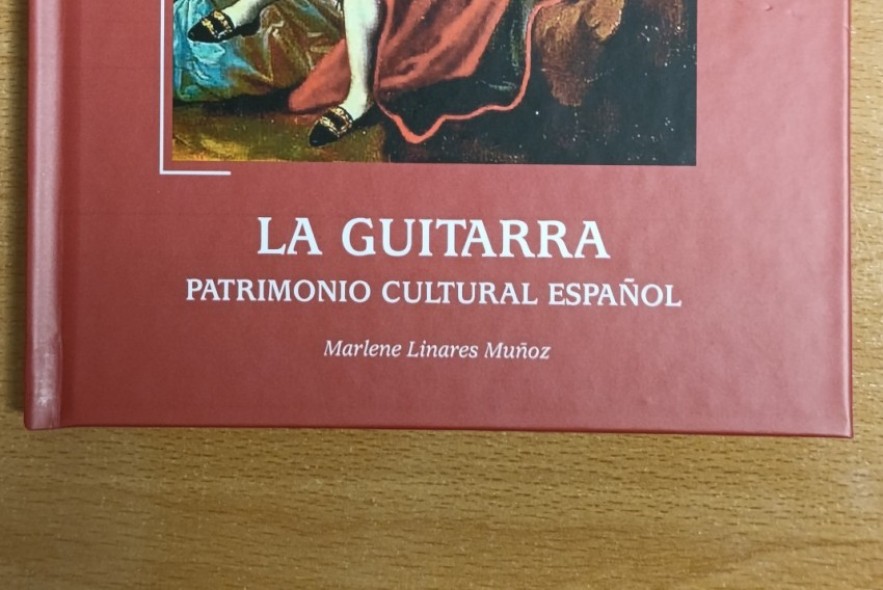 Marlene Linares publica un breve ensayo sobre la historia y desarrollo de la guitarra