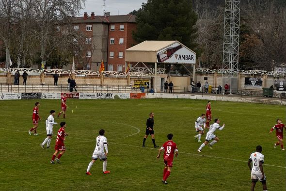 Primer pleno de victorias desde que coinciden en Tercera Andorra, Calamocha y Utrillas