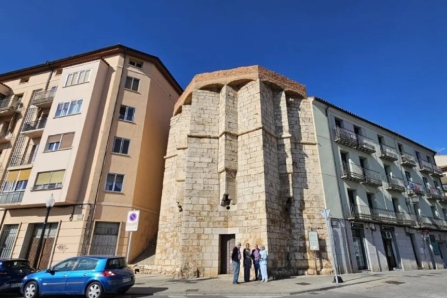 Un libro aborda la historia del Torreón de Ambeles como la obra que catapultó la carrera del ingeniero Ramiro López al servicio de los Reyes Católicos