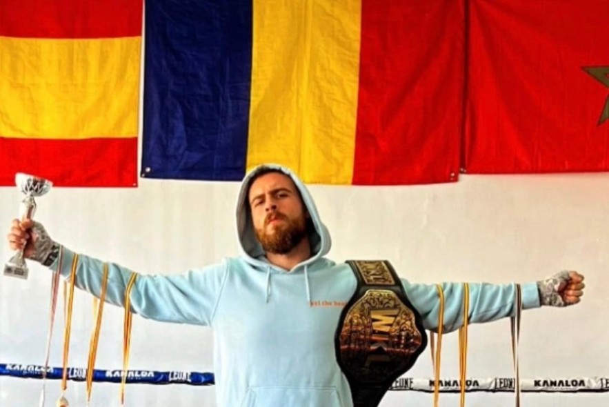 David Molina de Toro, Instructor de kickboxing: “Antes sí que se veía más como un deporte masculino  pero ahora tenemos muchísimas chicas”