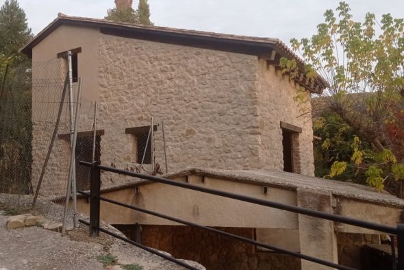 El Cuervo confía en  el Fite para terminar la restauración  del antiguo molino