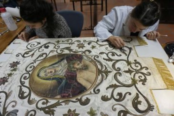 La Fundación Santa María de Albarracín restaura ocho piezas textiles de la Catedral y el Museo