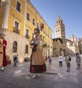 Los gigantes vuelven a las calles de Teruel para el disfrute de niños y mayores