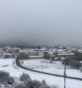 Circulación con cadenas en seis carreteras de la provincia por la nieve