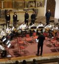 La Rondalla de Albarracín llena el aforo de la iglesia de Santa María en el Concierto de Navidad