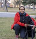 Elisenda Stewart, instructora de canes de la Fundación ONCE: Hacemos pruebas médicas y temperamentales para saber si pueden ser perros guía