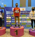 Manuel González, oro M-55 en el Nacional de 3.000 en Pista Cubierta