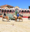 Ocho jinetes en el ejército de San Jorge para el Vencimiento del Dragón de Alcañiz