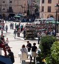 La agricultura local se reúne con éxito en la Feria del Huerto y el Jardín de La Portellada