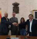 La Uned formaliza el convenio con el Ayuntamiento de Calamocha para poner en marcha el aula extendida