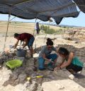 Las arqueólogas vuelven a excavar el Alto Chacón 47 años después de que lo hiciera Purificación Atrián