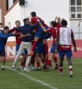 Reacción de fe del CD Teruel para llevarse un derbi frenético en casa (3-2)