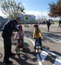 Los niños turolenses aprenden las normas de circulación de una forma muy divertida