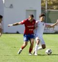 Pinilla sigue disfrutando con su equipo, un líder todavía invencible (2-1)