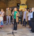 Mayte Pérez valora el cuidado de lo nuestro en su visita a la Feria de Alimentos y Artesanía de Monroyo